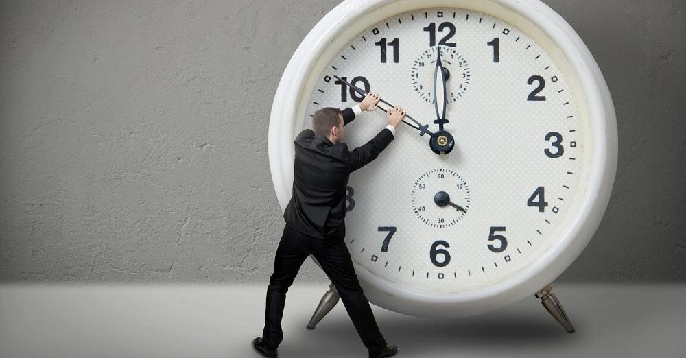 Këtë fundjavë ndryshon ora, mësoni se si lëvizin akrepat