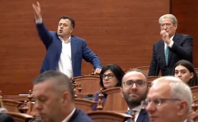 Debati për gjobat ndaj biznesmenëve: Një rast, që tregon se Flamur Noka i’u tregon “vendin” oligarkëve