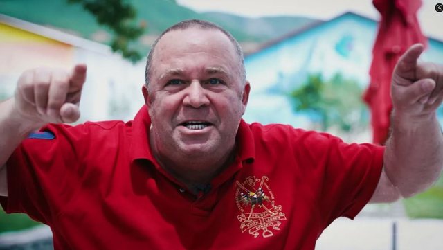 Gjergj Luca flet, ndoshta më hapur se ç’na pëlqen! Thotë disa të vërteta, të cilat nuk jemi gati t’i dëgjojmë Gjergj Luca flet, ndoshta më hapur se ç’na pëlqen! Thotë disa të vërteta, të cilat nuk jemi gati t’i dëgjojmë