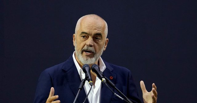 Pse Shqipëria vendosi të mos i kërkojë NATO-s, zbatimin e Nenit 5 Pse Shqipëria vendosi të mos i kërkojë NATO-s, zbatimin e Nenit 5