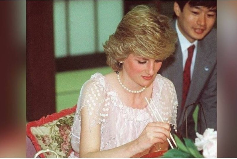 “Dietë princeshash”! Tre ushqimet që hëngri Diana dhe nuk fitoi asnjë gram: Zbulohet truku i fshehtë “Dietë princeshash”! Tre ushqimet që hëngri Diana dhe nuk fitoi asnjë gram: Zbulohet truku i fshehtë