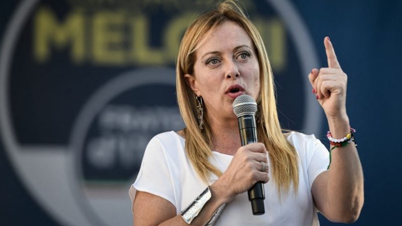 Tashmë kryeministre e Italisë, Giorgia Meloni jep mesazhin e fortë për presidentët Biden dhe Zelensky Tashmë kryeministre e Italisë, Giorgia Meloni jep mesazhin e fortë për presidentët Biden dhe Zelensky