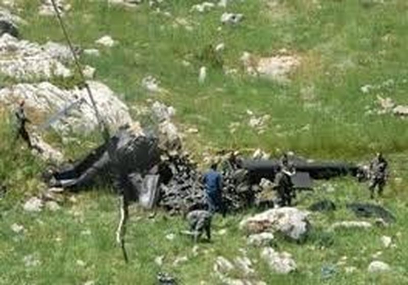 Video/ Momentet e pabesueshme kur piloti italian i shpëton vdekjes megjithse helikopteri prek hundën me shkëmbin në lartësi Video/ Momentet e pabesueshme kur piloti italian i shpëton vdekjes megjithse helikopteri prek hundën me shkëmbin në lartësi