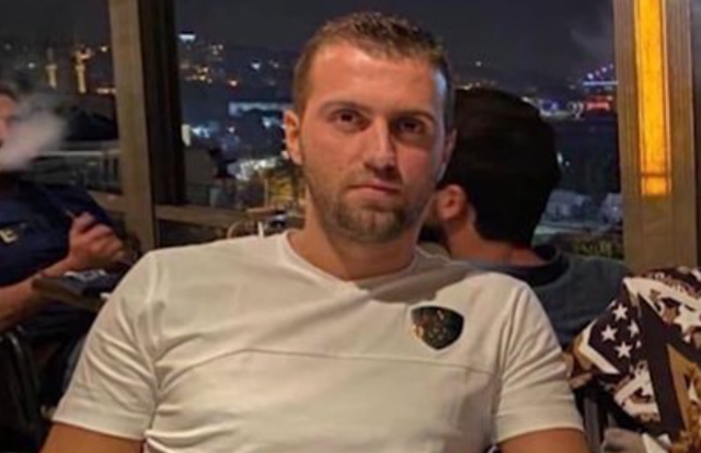 Akuzohet për vrasjen e Endri Mustafës, Ibrahim Lici reagon nga Turqia: Nuk më kanë arrestuar, kur është kryer vrasja kam qenë në… Akuzohet për vrasjen e Endri Mustafës, Ibrahim Lici reagon nga Turqia: Nuk më kanë arrestuar, kur është kryer vrasja kam qenë në…