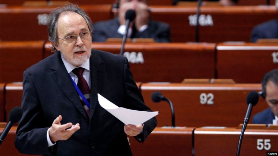 Një e vërtetë uluritëse ka dalë nga kurthi dhe kërkon të afirmohet botërisht Një e vërtetë uluritëse ka dalë nga kurthi dhe kërkon të afirmohet botërisht