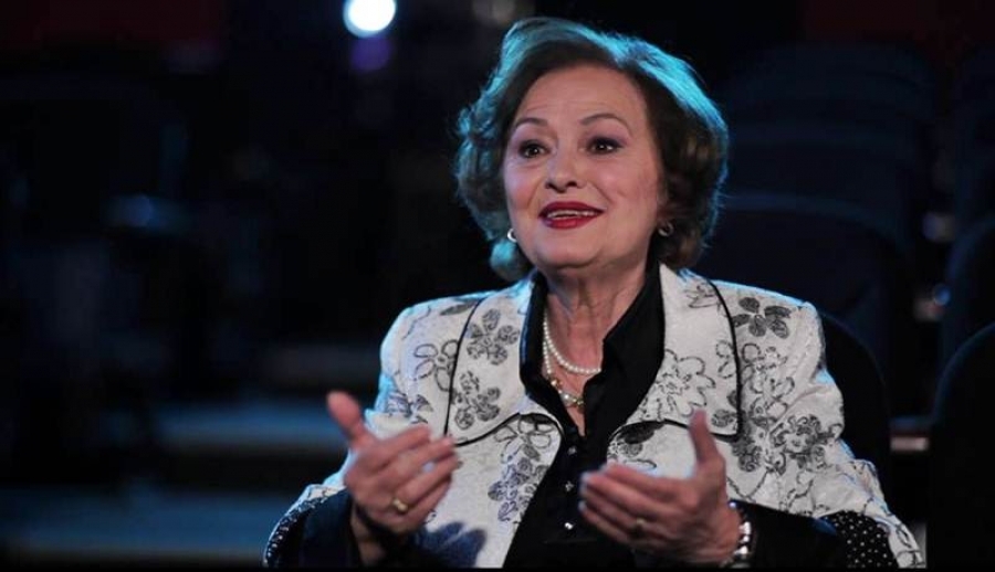 Ajo është një “hyrije”edhe sot pas 78 vitesh! E mrekullueshmja Roza Anagnosti sot ka ditëlindjen Ajo është një “hyrije”edhe sot pas 78 vitesh! E mrekullueshmja Roza Anagnosti sot ka ditëlindjen