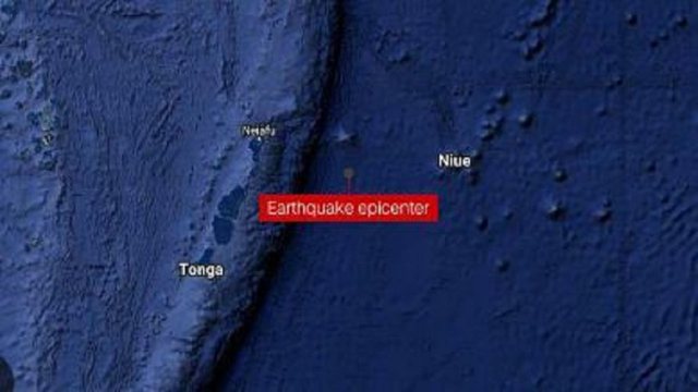 Tërmeti 7.9 ballë në Oqeanin Atlantik shqetëson botën, paralajmërim për cunami Tërmeti 7.9 ballë në Oqeanin Atlantik shqetëson botën, paralajmërim për cunami