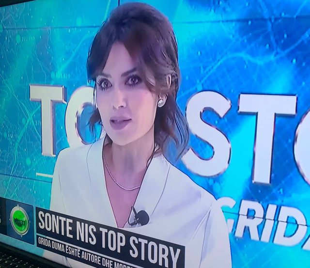 VIDEO/ Ju flet Grida (vetëm se e nis me një gënjeshtër të trashë) VIDEO/ Ju flet Grida (vetëm se e nis me një gënjeshtër të trashë)