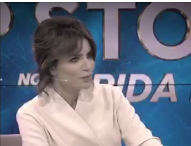 VIDEO/ Pas batutës së Ramës, bëhet meme miza në kokën e Gridës VIDEO/ Pas batutës së Ramës, bëhet meme miza në kokën e Gridës