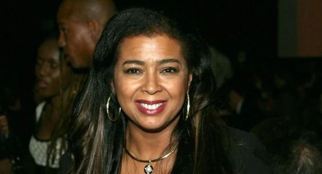 Humbje e madhe! Fama e saj e ngritur në qiell: Ndërron jetë parakohe këngëtarja fituese e çmimit “Oscar” Humbje e madhe! Fama e saj e ngritur në qiell: Ndërron jetë parakohe këngëtarja fituese e çmimit “Oscar”