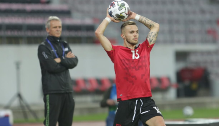 “Pse të mos bëj si Uzuni dhe Ramadani“? Lojtari i Honved Budapestit: Zemra ime mbetet bardheblu! Klubi nuk më lejon për të ardhur në Kombëtare “Pse të mos bëj si Uzuni dhe Ramadani“? Lojtari i Honved Budapestit: Zemra ime mbetet bardheblu! Klubi nuk më lejon për të ardhur në Kombëtare