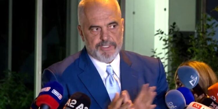 Projekti për portin e Durrësit, Rama i përgjigjet sërish Berishës: Një non-grata, një llumë që çdo ditë ndot me “prodhimin” e tij veshët, shtëpitë dhe jetën e shqiptarëve