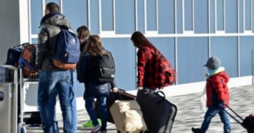 Prirje të reja të emigracionit shqiptar në Greqi Prirje të reja të emigracionit shqiptar në Greqi