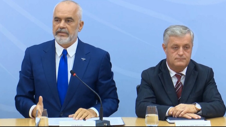 Kush i’a servir Ramës si drejtues policët e sistemit të kaluar?! 100 ditët e Rrumbullakut…Asnjë nga ngjarjet e bujshme kriminale nuk u zbardh Kush i’a servir Ramës si drejtues policët e sistemit të kaluar?! 100 ditët e Rrumbullakut…Asnjë nga ngjarjet e bujshme kriminale nuk u zbardh