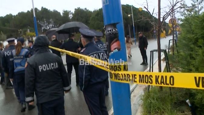 Meta Metaj “lehje” për mbrojtjen e ‘Prestige Resort’ të Fanes: Vepër kriminale personale e Ramës, hakmarrje ndaj lirisë së mediave Meta Metaj “lehje” për mbrojtjen e ‘Prestige Resort’ të Fanes: Vepër kriminale personale e Ramës, hakmarrje ndaj lirisë së mediave