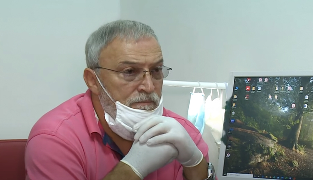 Intervista e plotë e mjekut psikiatër të 31-vjeçarit që goditi Berishën: Saliun e kam pasur profesor Intervista e plotë e mjekut psikiatër të 31-vjeçarit që goditi Berishën: Saliun e kam pasur profesor