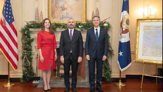 Ministri i Drejtësisë takim me Blinken: Mirënjohje ndaj SHBA për reformën në Drejtësi Ministri i Drejtësisë takim me Blinken: Mirënjohje ndaj SHBA për reformën në Drejtësi