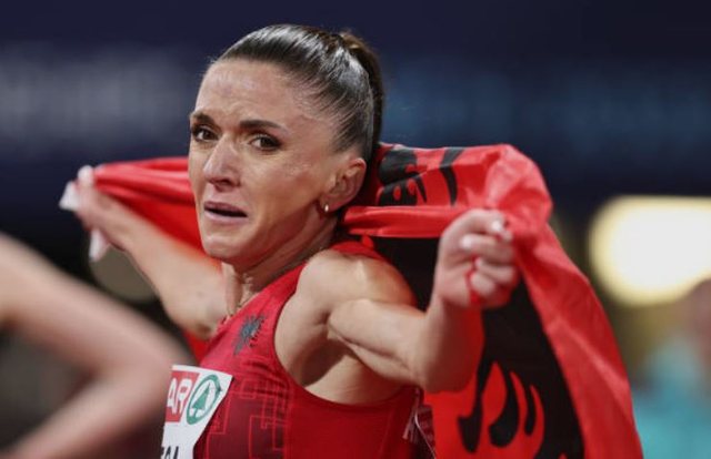 “Dikush të më ndihmojë…”! Luiza Gega shfaqet e gjakosur në ballë: Çfarë i ndodhi Kampiones së Europës?! “Dikush të më ndihmojë…”! Luiza Gega shfaqet e gjakosur në ballë: Çfarë i ndodhi Kampiones së Europës?!