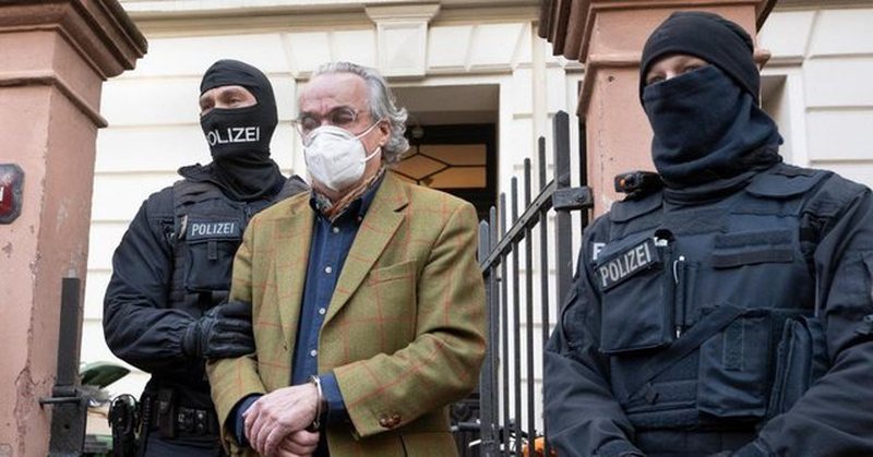 Komploti për grusht shteti në Gjermani, mes të arrestuarve dhe kuzhinieri i njohur, vjehrri i yllit të mbrojtjes së Real Madrid Komploti për grusht shteti në Gjermani, mes të arrestuarve dhe kuzhinieri i njohur, vjehrri i yllit të mbrojtjes së Real Madrid
