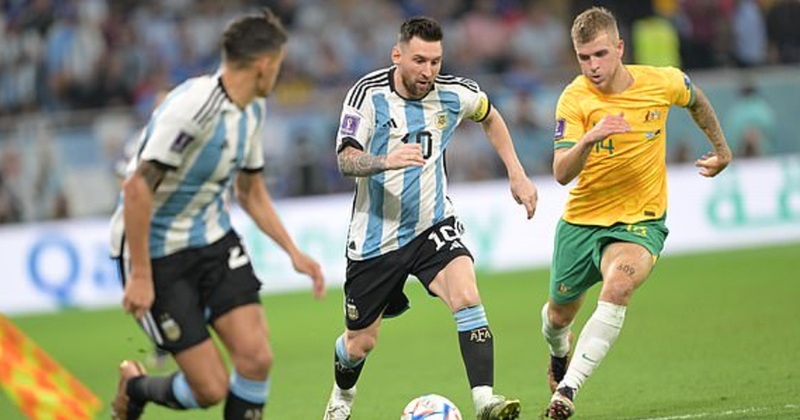 Argjentina “peshkon” Holandën në çerekfinale, Messi shkelqen ndaj Australisë Argjentina “peshkon” Holandën në çerekfinale, Messi shkelqen ndaj Australisë