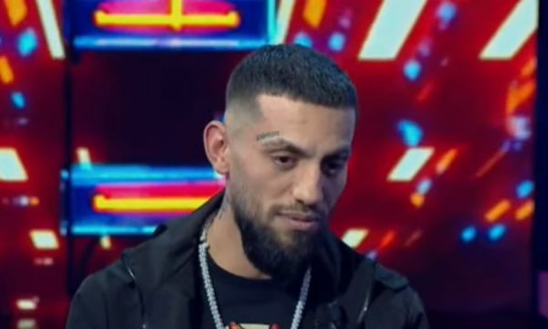 “Kam 9 fëmijë”! Rrëfimi prekës i Mandi Nishtullës për vështirësitë që ia shkaktoi droga “Kam 9 fëmijë”! Rrëfimi prekës i Mandi Nishtullës për vështirësitë që ia shkaktoi droga