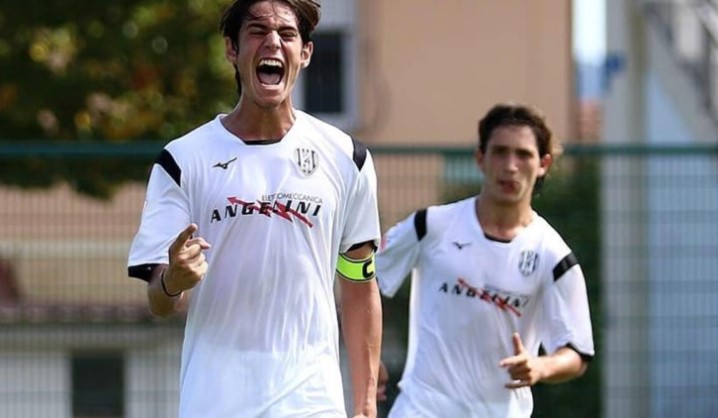 Dy binjakët: Fiorentina vihet pas Kristianit, “xhevahirit” të Shqipërisë me 25 gola dhe 7 asiste në 21 ndeshje Dy binjakët: Fiorentina vihet pas Kristianit, “xhevahirit” të Shqipërisë me 25 gola dhe 7 asiste në 21 ndeshje