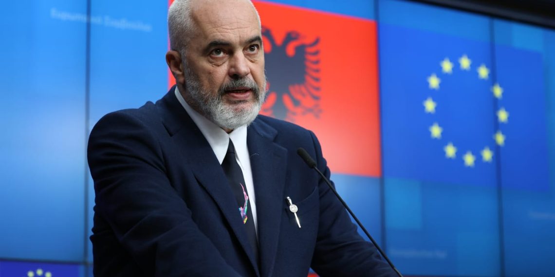 Perënditë e BE-së erdhën në Shqipëri”! Rama nga Brukseli: Ne Shqiptarët sollëm… Perënditë e BE-së erdhën në Shqipëri”! Rama nga Brukseli: Ne Shqiptarët sollëm…