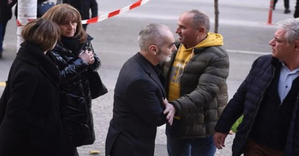 Vranë 19-vjeçarin, nis gjyqi i 12 huliganëve të Paok-ut! Midis tyre katër shqiptarë Vranë 19-vjeçarin, nis gjyqi i 12 huliganëve të Paok-ut! Midis tyre katër shqiptarë