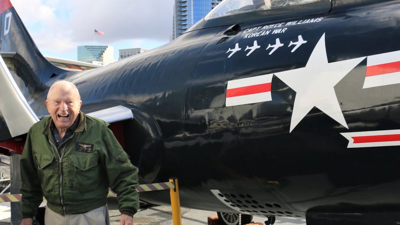 “Një version i Tom Cruise, dekada para tij”, historia e veteranit amerikan që rrëzoi 4 avionë sovjetikë dhe e fshehu për 50 vite