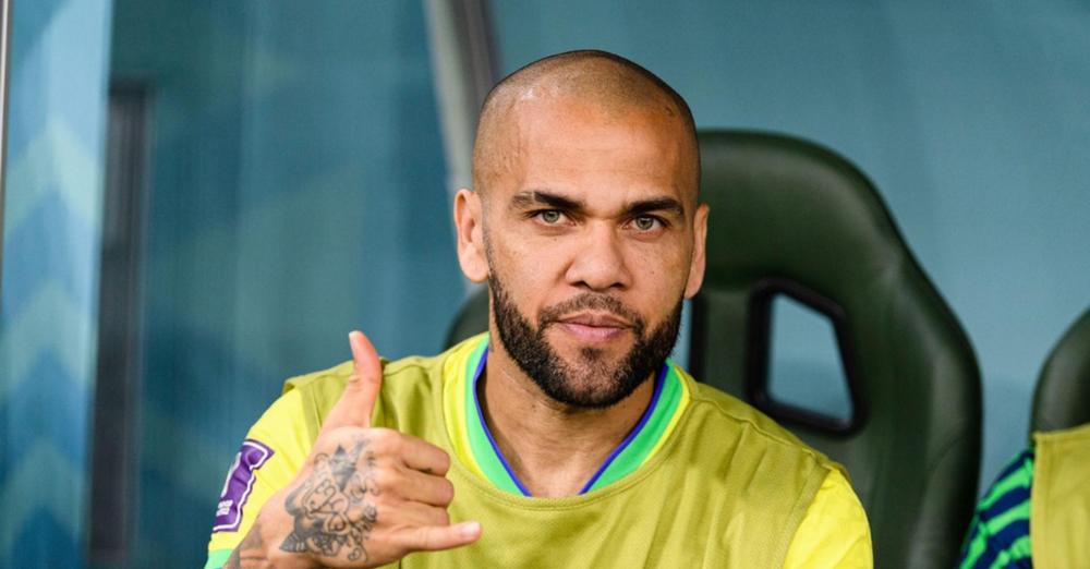 E rëndë! Dani Alves arrestohet në Barcelonë: Ja akuza që rëndon mbi brazilianin E rëndë! Dani Alves arrestohet në Barcelonë: Ja akuza që rëndon mbi brazilianin