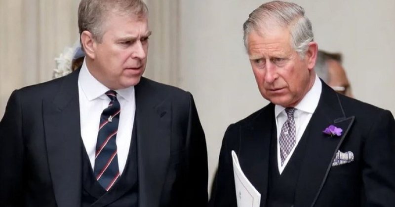 Çfarë ndodhi? ‘Plas’ keq në familjen mbretërore: Mbreti Charles dëbon nga Pallati Buckingham vëllain e tij Çfarë ndodhi? ‘Plas’ keq në familjen mbretërore: Mbreti Charles dëbon nga Pallati Buckingham vëllain e tij