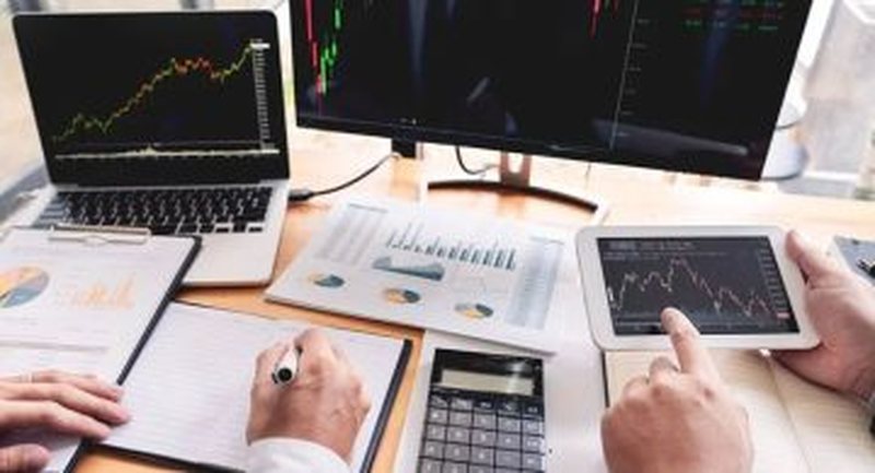 Ja cilat janë taksat që ndryshojnë në 2023! Ashpërsohen gjobat për punën në të zezë dhe nëndeklarimin Ja cilat janë taksat që ndryshojnë në 2023! Ashpërsohen gjobat për punën në të zezë dhe nëndeklarimin