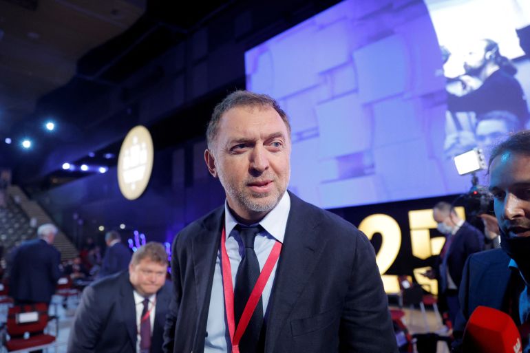 Oligarku rus Oleg Deripaska që u akuzua se i dha “para nën dorë” ish-zyrtarit të FBI, bashkëpronar i kompanisë që nxjerr energji nga HEC-i i Shushicës Oligarku rus Oleg Deripaska që u akuzua se i dha “para nën dorë” ish-zyrtarit të FBI, bashkëpronar i kompanisë që nxjerr energji nga HEC-i i Shushicës