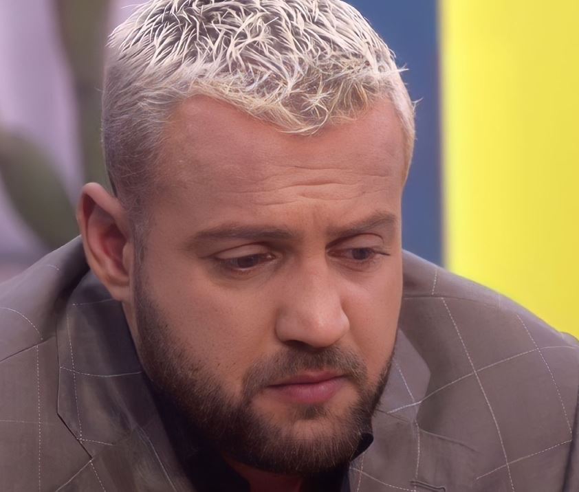 Luiz Ejlli flet i prekur në shpirt për humbjen e të atit, shkakun e vdekjes dhe momentet e fundit të jetës së tij Luiz Ejlli flet i prekur në shpirt për humbjen e të atit, shkakun e vdekjes dhe momentet e fundit të jetës së tij