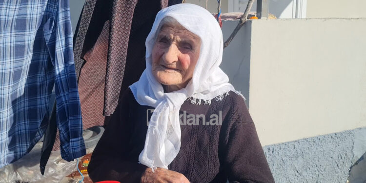 Nuk i japin pensionin se i ka kaluar mosha, 114-vjeçarja: Nuk ngopem me jetën, bëj punët që më takojnë…