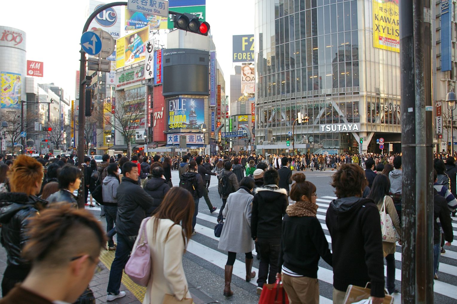 ‘Urdhëroni 7600 dollarë, vetëm ikni’! Qeveria shpërblen këdo që largohet nga qyteti! ‘Urdhëroni 7600 dollarë, vetëm ikni’! Qeveria shpërblen këdo që largohet nga qyteti!