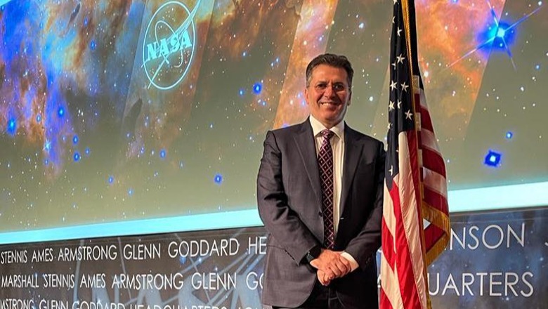 Fatmir Mediu viziton NASA-n, ironia e Mero Bazes: Do strehohet aty nëse dënohet, Interpoli s’e ekstradon dot drejt planetit Tokë Fatmir Mediu viziton NASA-n, ironia e Mero Bazes: Do strehohet aty nëse dënohet, Interpoli s’e ekstradon dot drejt planetit Tokë