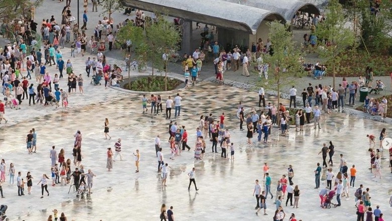 Shqipëria i jep fund turizmit patriotik! Në dhjetor, italianët tejkaluan shqiptarët e Kosovës në hotele dhe pushime Shqipëria i jep fund turizmit patriotik! Në dhjetor, italianët tejkaluan shqiptarët e Kosovës në hotele dhe pushime