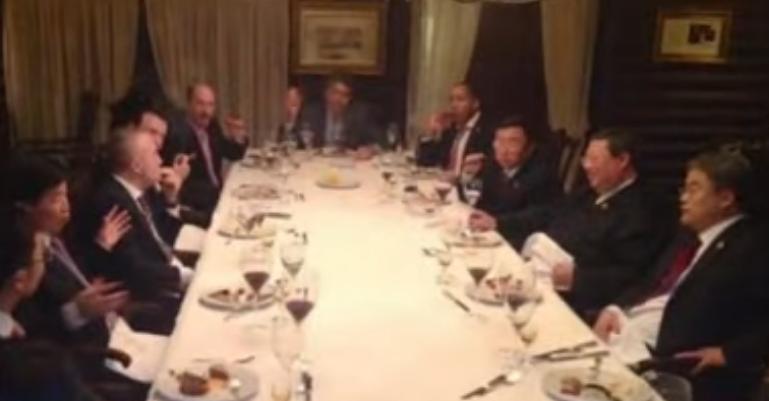 Foto e  fshehur e protestuesit “proamerikan” Meta:  Në tryezë me Rosinin, Nezën dhe Duçkën