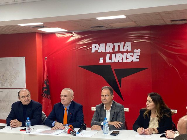 Po vjedhin rrugët! Shenjtori Meta “harron” qindra milionë euro të të vjedhur nga ai dhe Haxhinasto i LSI me rrugën Tiranë-Elbasan! Po vjedhin rrugët! Shenjtori Meta “harron” qindra milionë euro të të vjedhur nga ai dhe Haxhinasto i LSI me rrugën Tiranë-Elbasan!