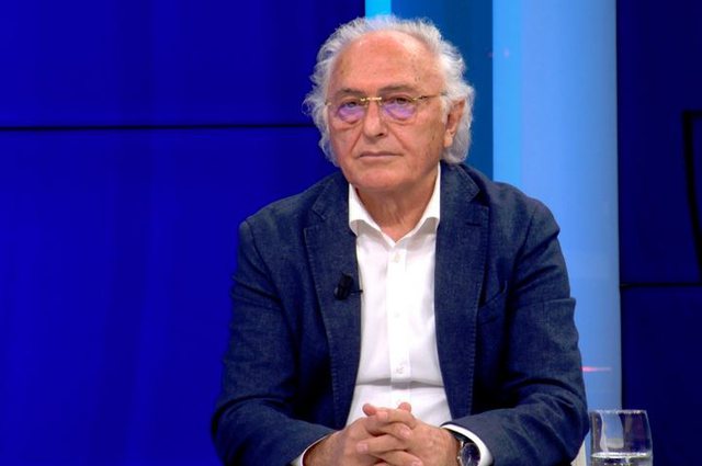 Si e sulmoi Berisha linjën Greqi-SHBA në vitin 1996 Si e sulmoi Berisha linjën Greqi-SHBA në vitin 1996