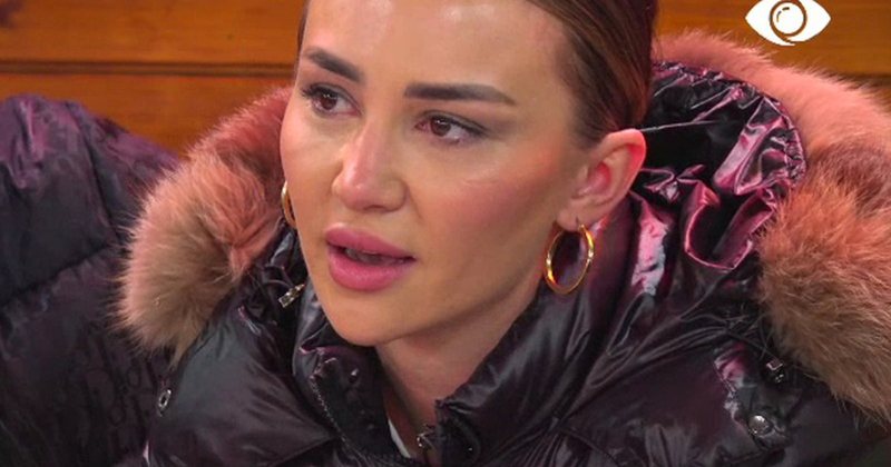 Çfarë ndodhi në shtëpinë e “BBVA”? Kiara Tito shpërthen në lot (Video)