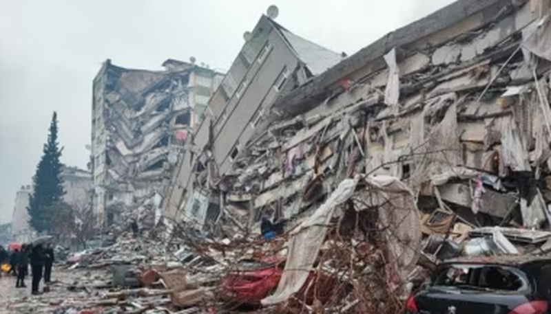Bilanci i fundit kap shifra të frikshme, tërmeti shkatërrues me mbi 21 mijë viktima