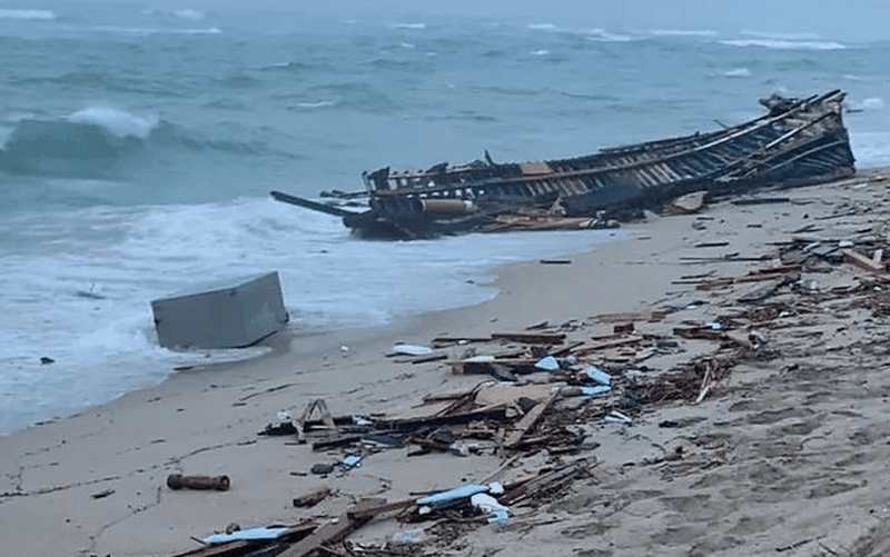 Tragjedia në brigjet e Italisë, shkon në 100 numri i viktimave