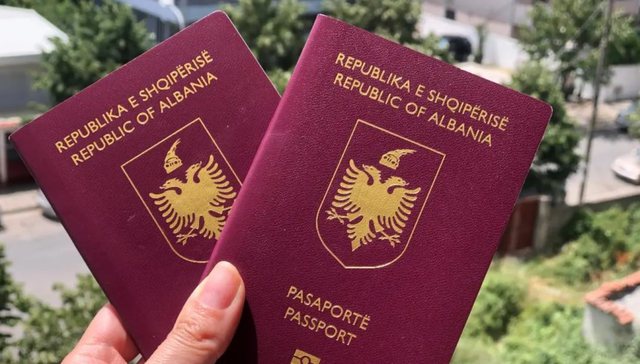 Ikin francezët e “Aleat”, krijohet kompania shtetërore për prodhimin e pasaportave dhe kartave