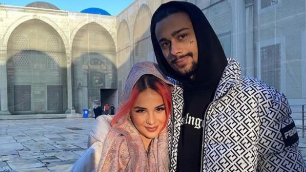 Ka vdekur Sin Boy i dashuri Rina Balaj Ka vdekur Sin Boy i dashuri Rina Balaj