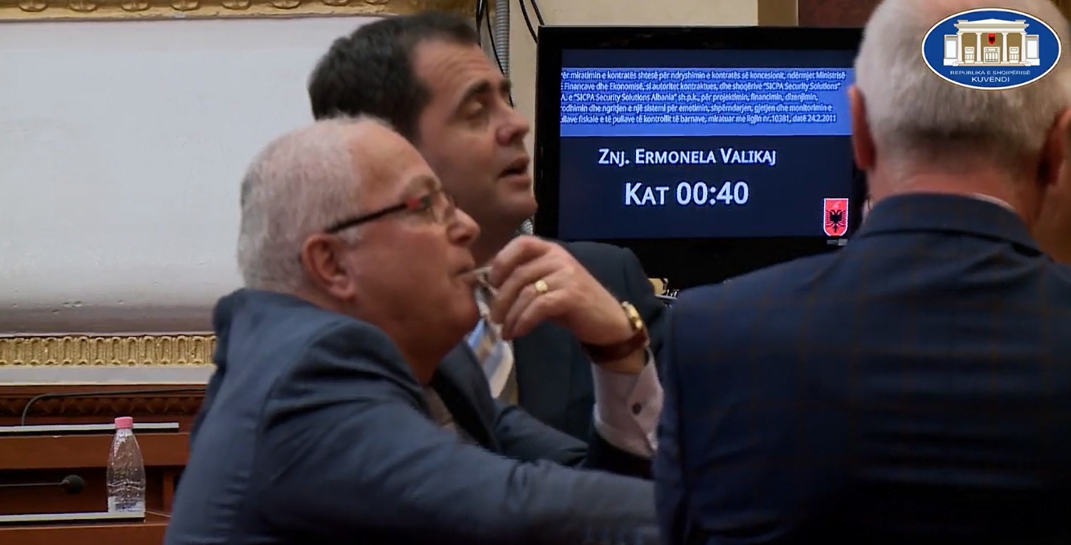 Bilbilisti torobell Edmond Spaho Bilbilisti torobell Edmond Spaho