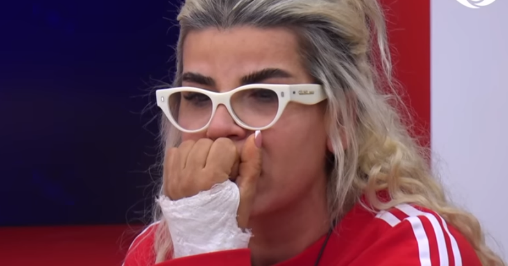 U largua nga BBV, reagon sërish Valbona Mema: Kësaj here ka diçka për të thënë për banorët e tjerë U largua nga BBV, reagon sërish Valbona Mema: Kësaj here ka diçka për të thënë për banorët e tjerë