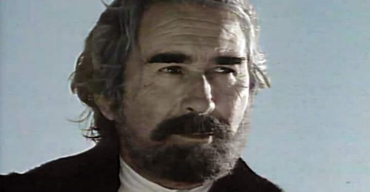 Si vdiq Sandër Prosi në mënyrë misterioze në sheshin e xhirimeve: Vdekja e tij tronditi edhe Enver Hoxhën