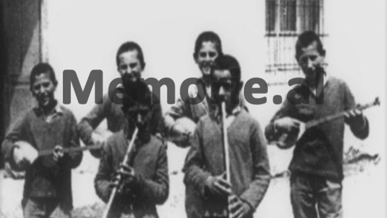 Historia e panjohur e “Shkollës së vagabondave”! Historia e panjohur e “Shkollës së vagabondave”!